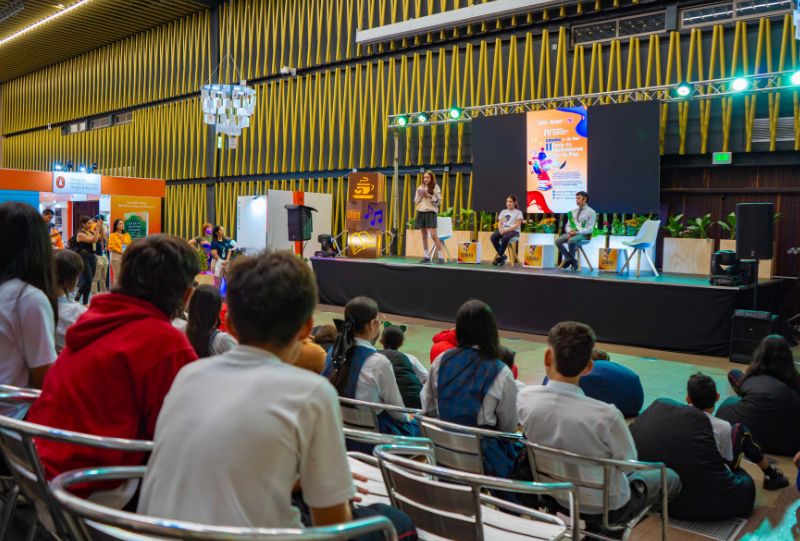 Encuentro de Personeros Estudiantiles por la Paz: apuesta del Instituto Caldas por la armonía